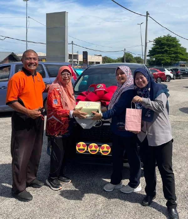 kak mar perodua customer 2